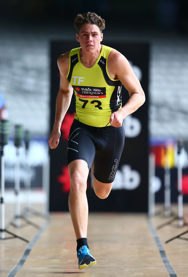 AFL 2015 Media - NAB AFL Draft Combine Day 2 MELBOURNE, AUSTRALIA - OCTOBER 10: Charlie Curnow performs sprints during day 2 of the 2015 NAB AFL Draft Combine at Etihad Stadium, Melbourne on October 10, 2015. (Photo by Scott Barbour/Getty Images/AFL Media)